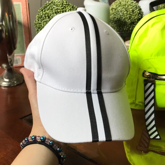 Ardenes hat - Picture 1 of 3